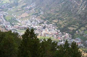 This photo of a view descending into Andorra's Cortals Valley was taken by photographer Jose Manuel.